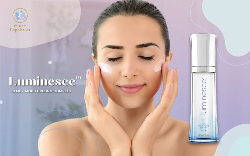 LUMESSE™ DAILY MOISTURIZING COMPLEX